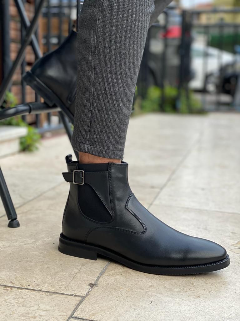 Limited Edition Black Chelsea Leather Boots: Superior Quality & Unmatched Durability