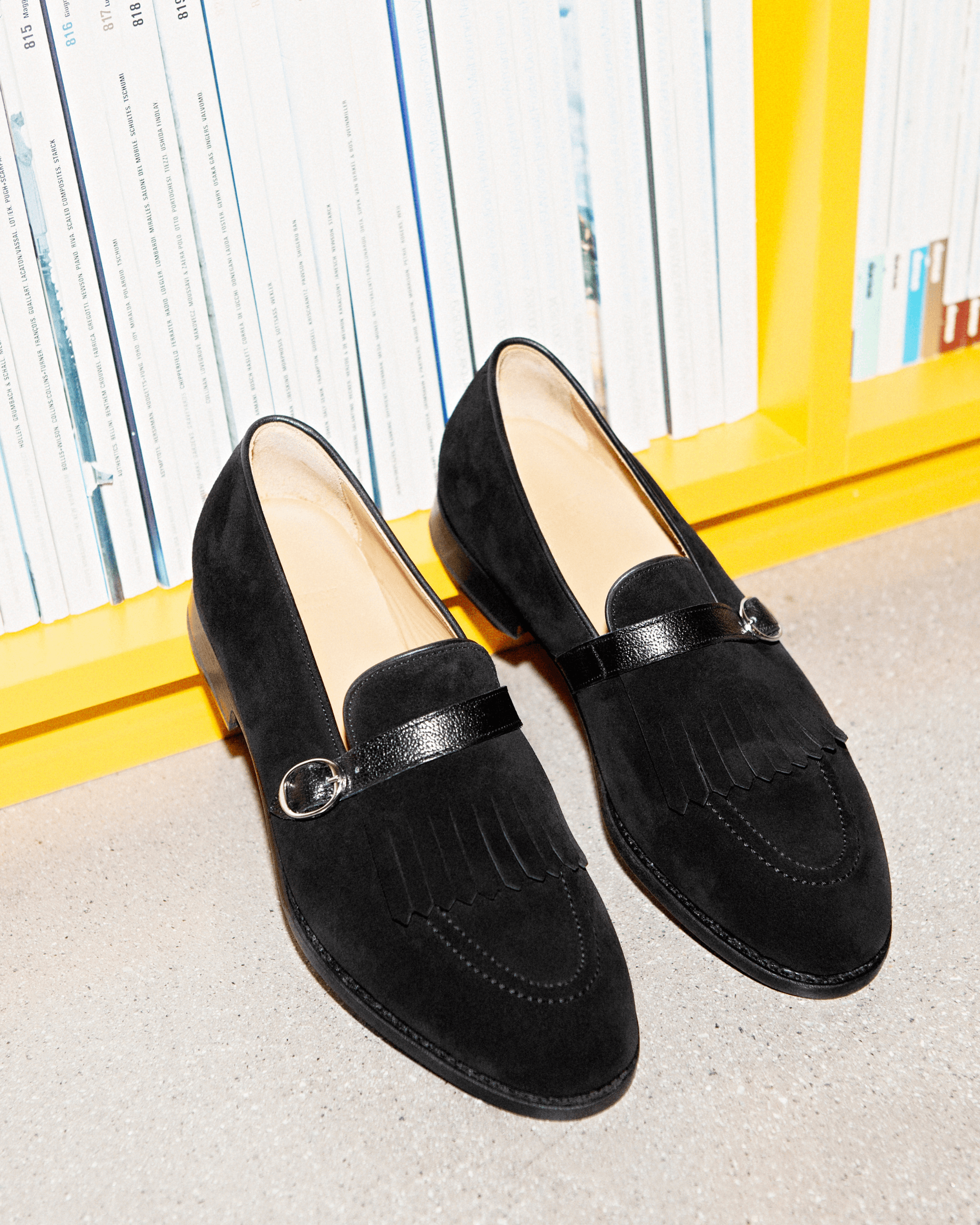 Ängsö II – Black Suede