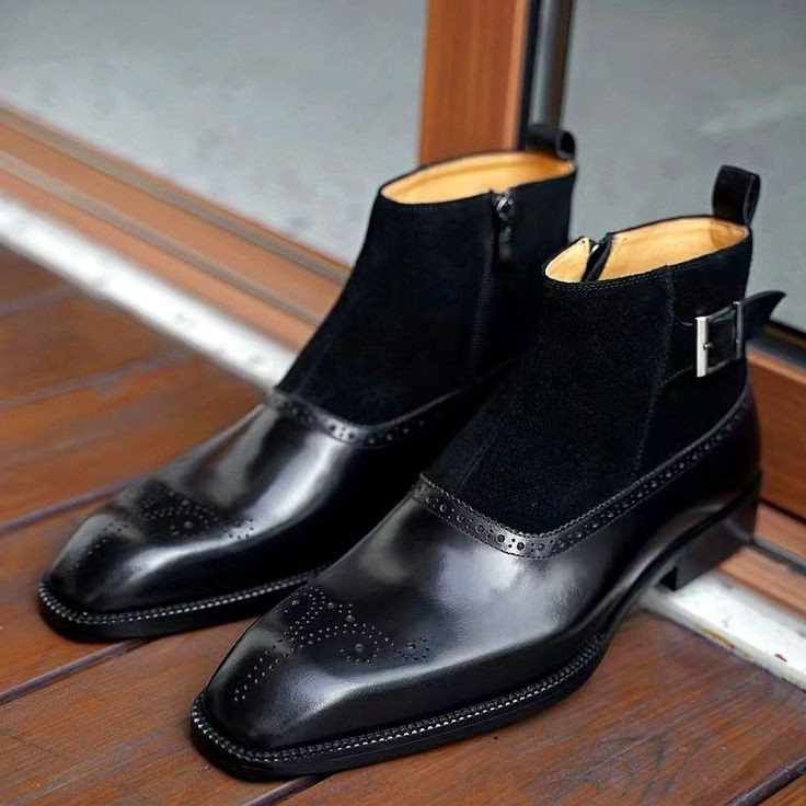 Classic Men's Chelsea Boots: Superior Quality & Versatility