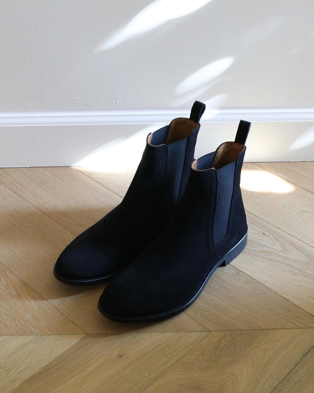 Classic Burnished Leather Chelsea Boots | Premium U.S. Leather